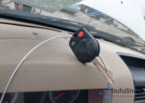 2012 Ford Escape Limited из США, поврежденный, VIN 1FMCU0EG3CKB51720